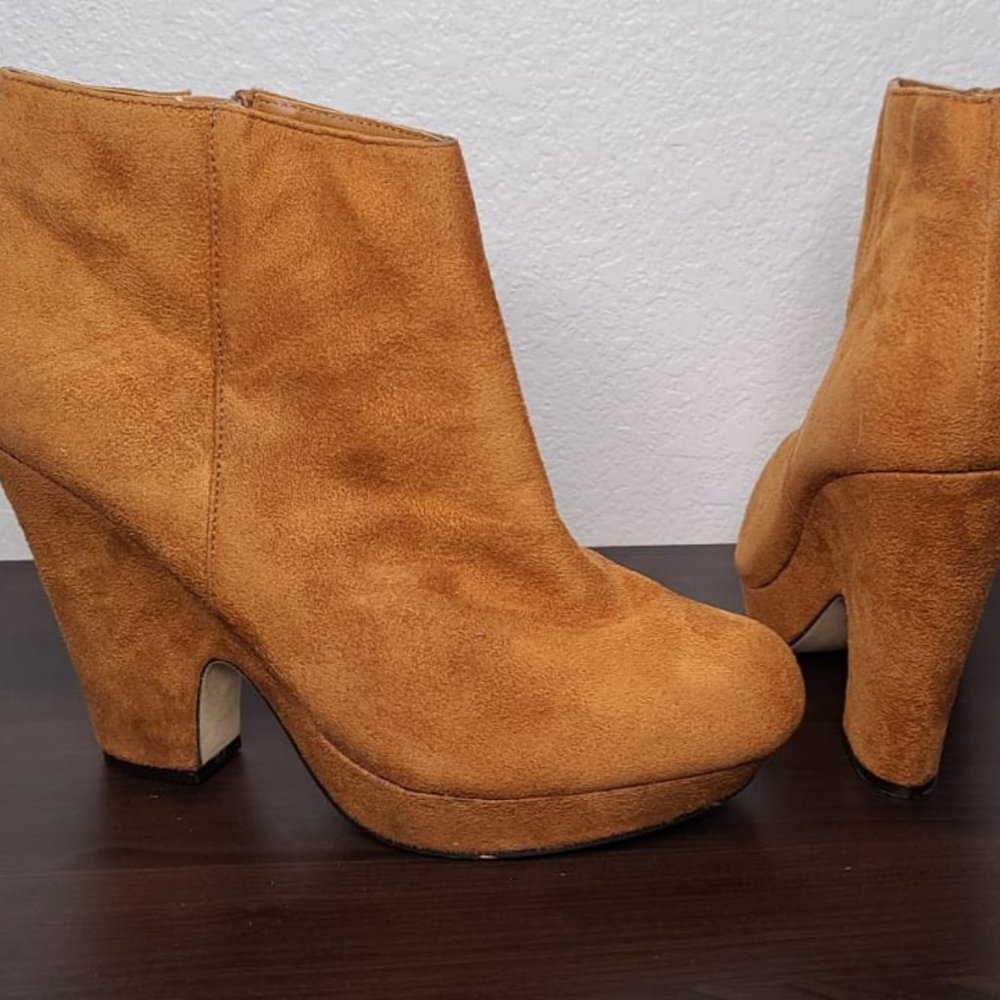 Cato brown/tan/mustard Heeled ankle boots - Picture 2 of 9